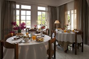 HOTEL DOUKISSA