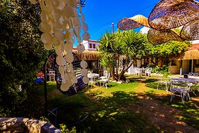 Zeren Alaçatı Butik Otel
