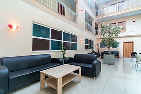 Atrium Hotel