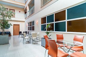 Atrium Hotel