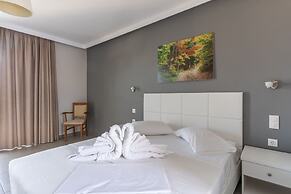 Atrium Hotel