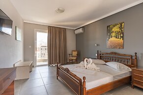 Atrium Hotel