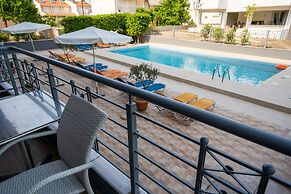 Atrium Hotel