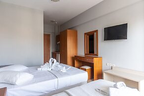 Atrium Hotel