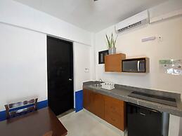 Maui Hostel - Adults Only