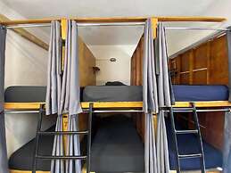 Maui Hostel - Adults Only