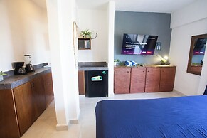 Maui Hostel - Adults Only