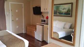 Apple Tree Inn