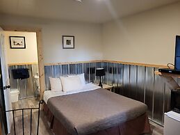 Apple Tree Inn