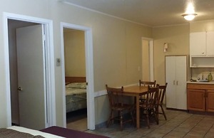 Apple Tree Inn