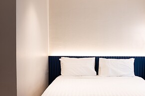 Karaarom Hotel