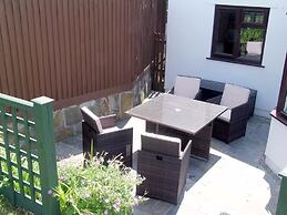 Peaceful Cornwall Retreat With Secure Garden