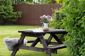 Peaceful Cornwall Retreat With Secure Garden