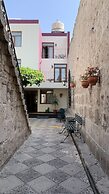 Los Tambos - Colonial