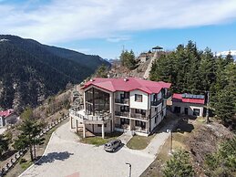 Savsat Kosk Otel