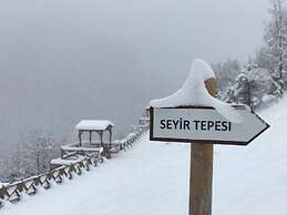 Savsat Kosk Otel