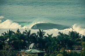 Marea Brava Hotel & Villas