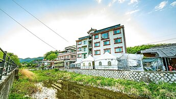 Gangchon Pine Hill Pension
