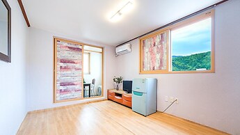 Gangchon Pine Hill Pension
