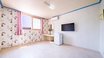 Gangchon Pine Hill Pension