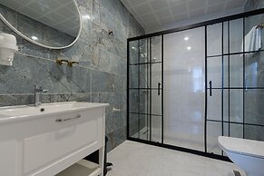 Giges King Hotel