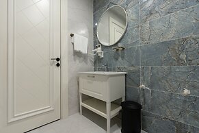 Giges King Hotel