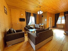 Deluxe Park Qusar Resort & Spa Hotel