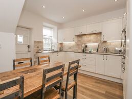 Oak Cottage