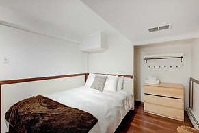 Rocky Mountain House - Sleeps 23
