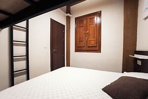 Apartamentos Reyes Católicos