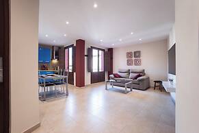 Apartamentos Reyes Católicos