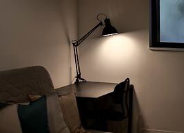 BENCH - Hostel