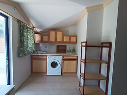 Avlu 2 Apart