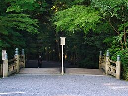 Toyoko Inn Iseshi Eki