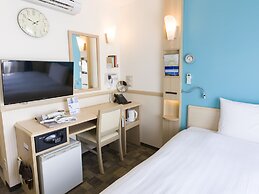 Toyoko Inn Iseshi Eki