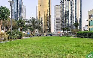 Marco Polo - Charming & Vibrant Apartment in JLT