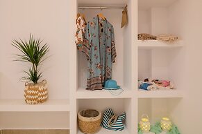 Suncourt Lux Rooms