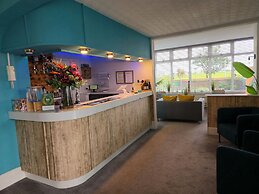 Beach Hotel Torbay