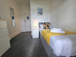 Beach Hotel Torbay