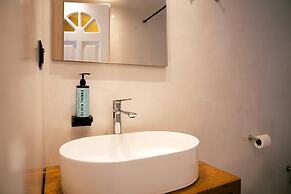Centrio Fira Suites