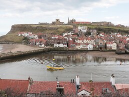 Sandsend View