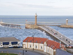 Sandsend View