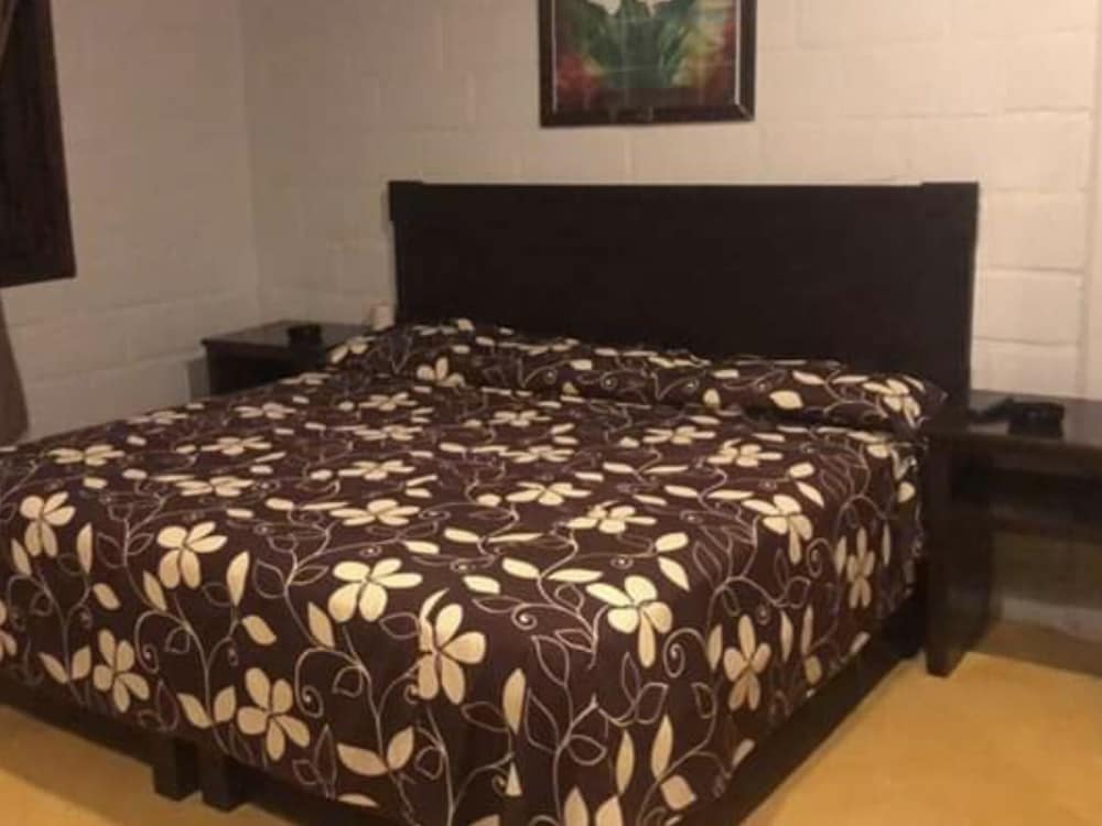 Hotel El Limon Inn