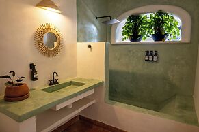Sayulita Central Hotel