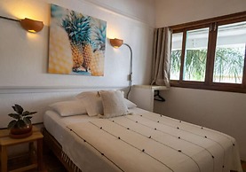 Sayulita Central Hotel