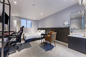 Rest Hotel