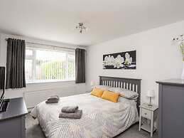 31 Beach Road