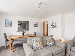 31 Beach Road