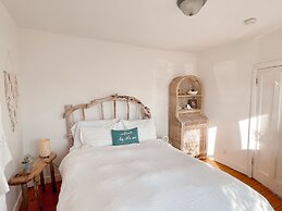 Little Bird Inn