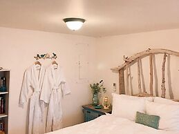 Little Bird Inn